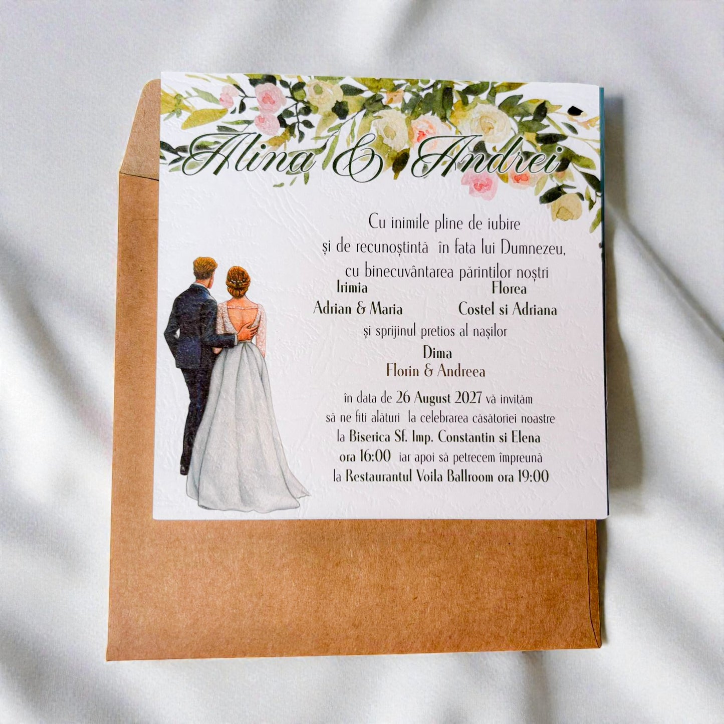 Invitație nuntă romantică cu ilustrație cuplu și flori elegante