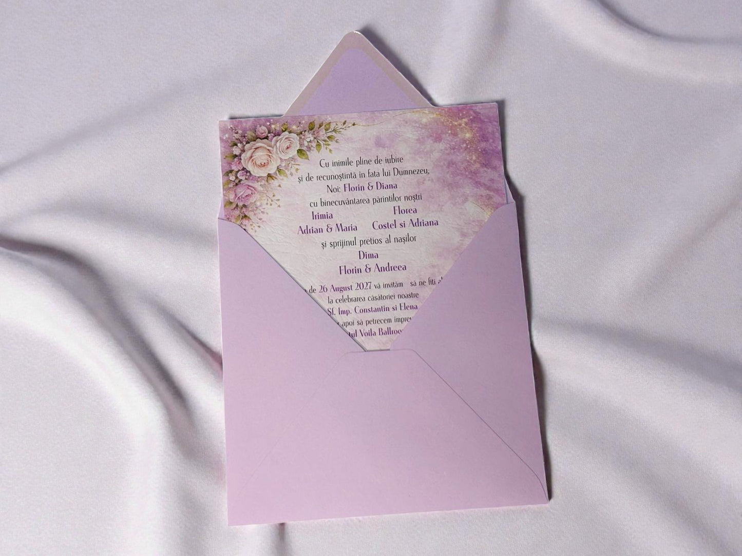 Invitație nuntă florală mov pastel elegantă cu design romantic