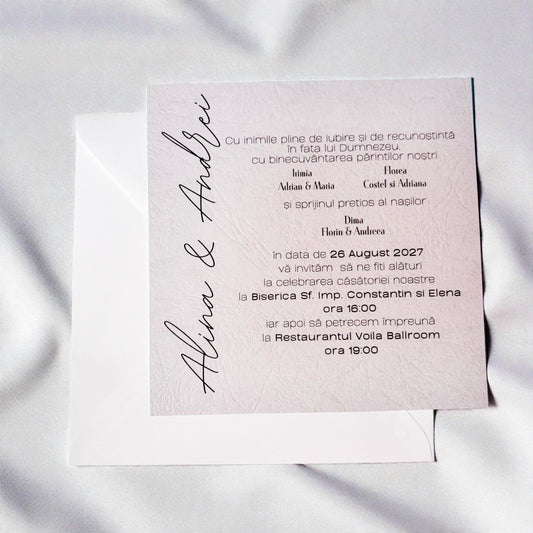 Invitație nuntă crem modernă cu scris elegant și design simplu