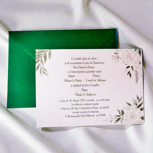 Invitație nuntă florală elegantă cu frunze verzi și plic asortat