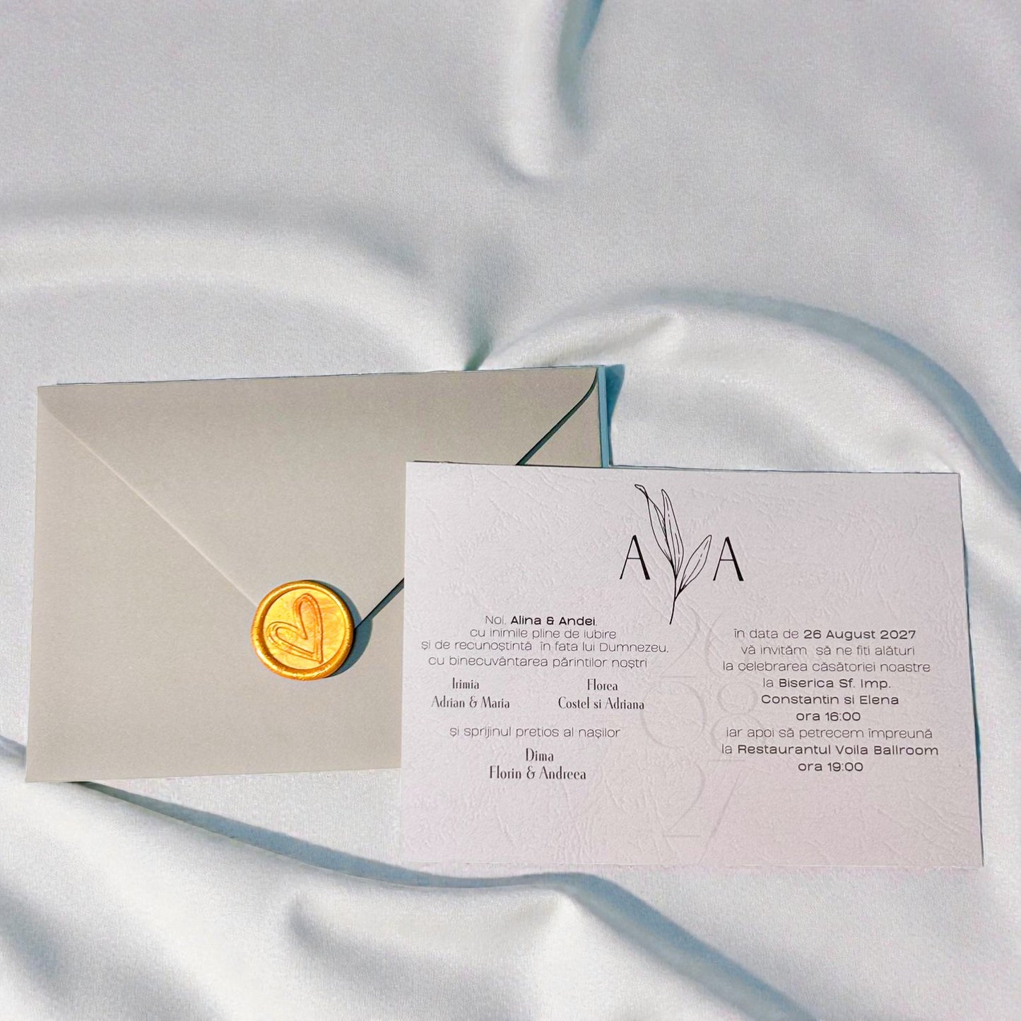 Invitație nuntă elegantă minimalistă cu plic ivory și sigiliu din ceară