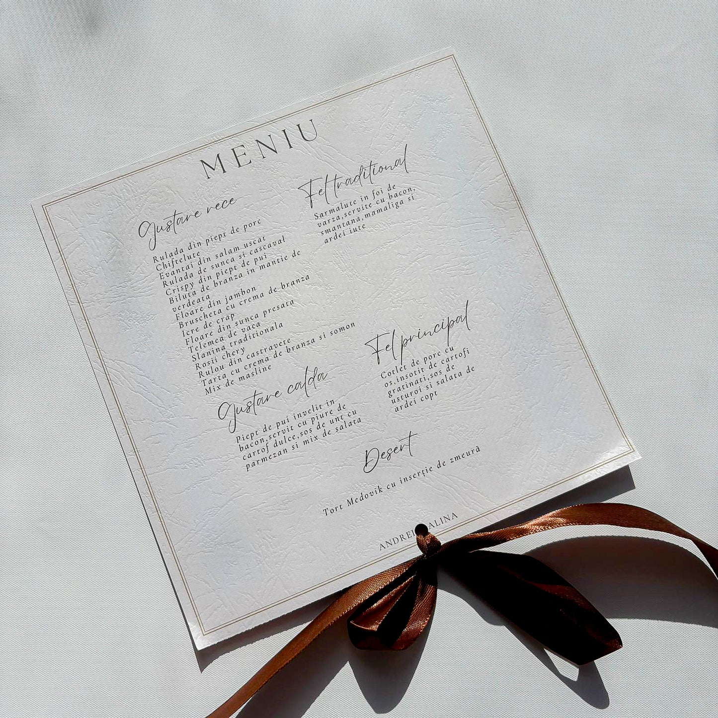 Meniu Nuntă Elegant 30x30 cm – Carton Premium Printat Față-Verso (Food & Bar)